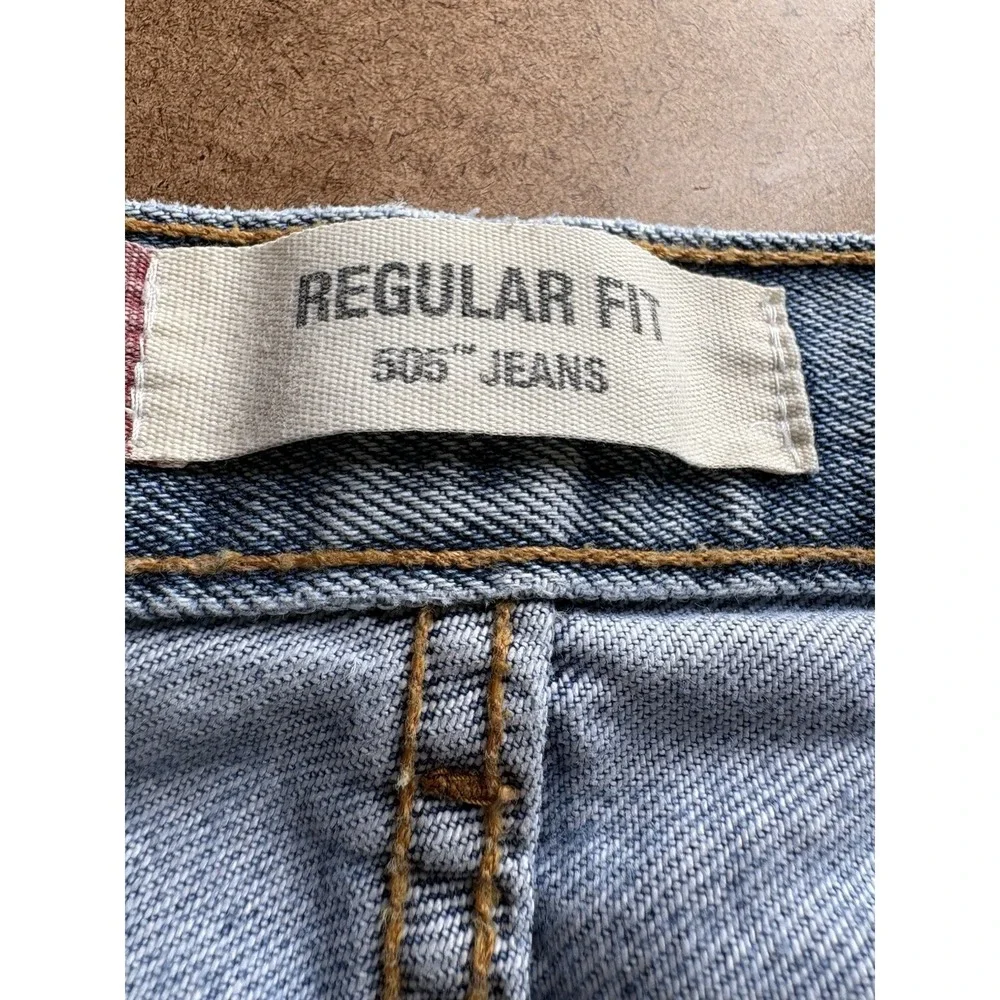 LEVI'S 505 Jeans 36x30 Light Wash Straight Leg Denim Y2K Vintage Dad Fit